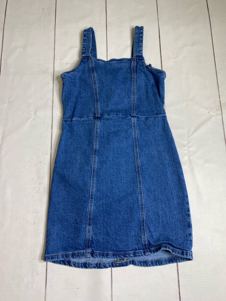 Art Class Size 10/12 Dress