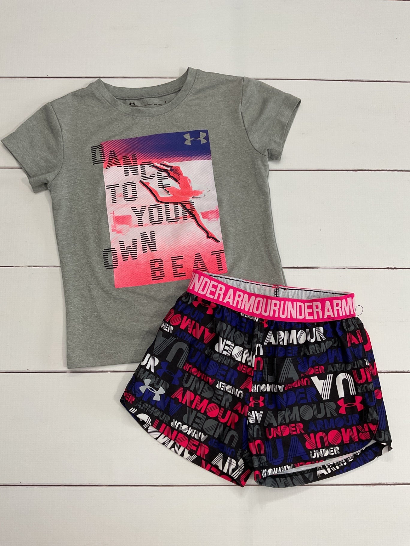 Under Armour Two Piece Outfit sz 5