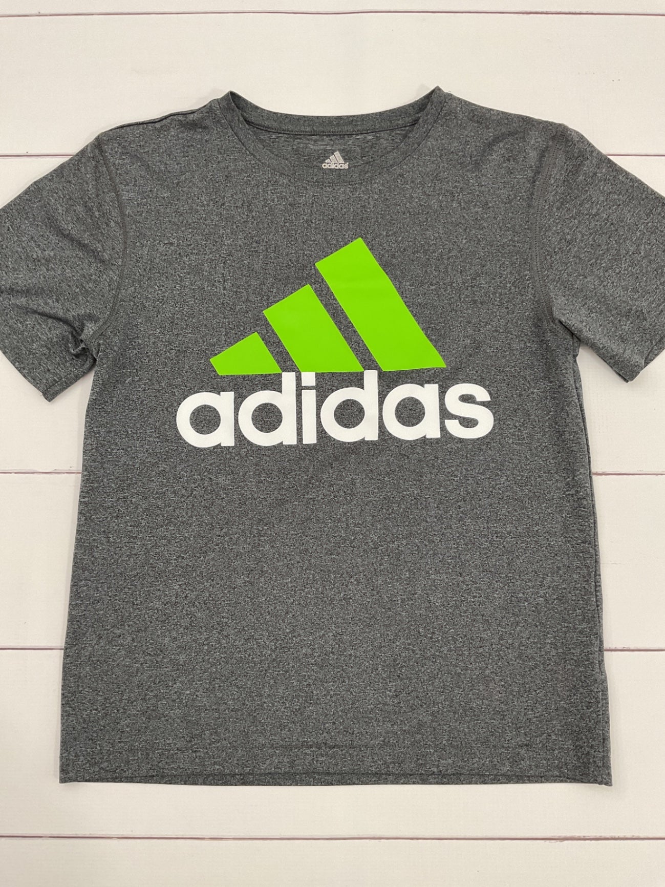 Adidas T-Shirt sz 10/12