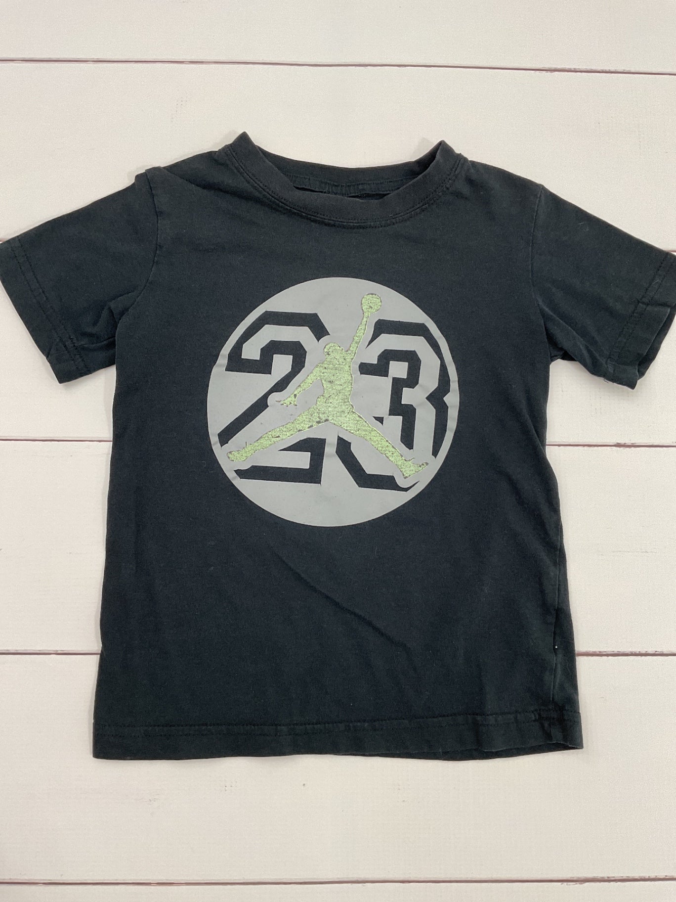 Jordan T-Shirt sz 4
