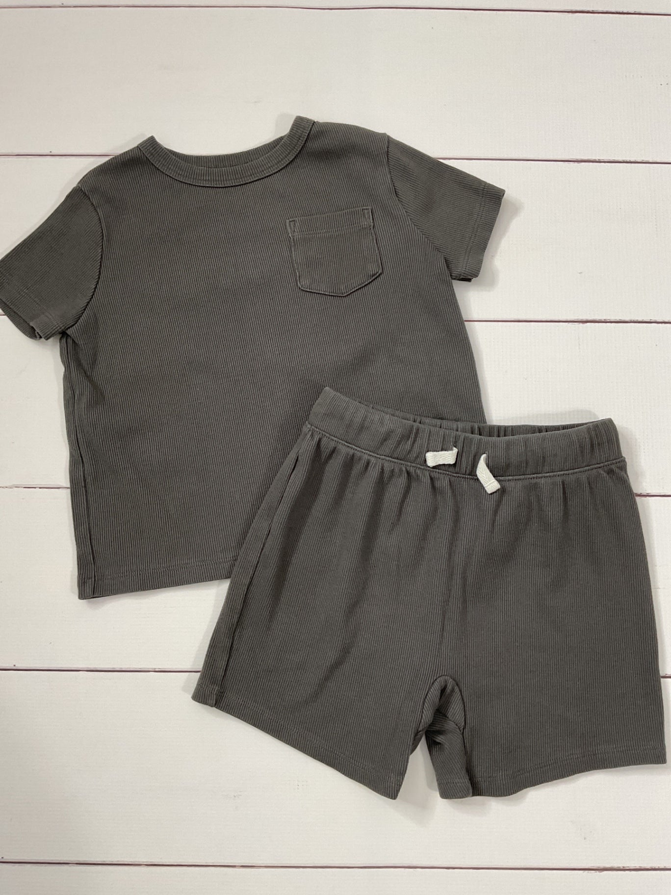 Little Co 2 Piece Outfit sz 4t