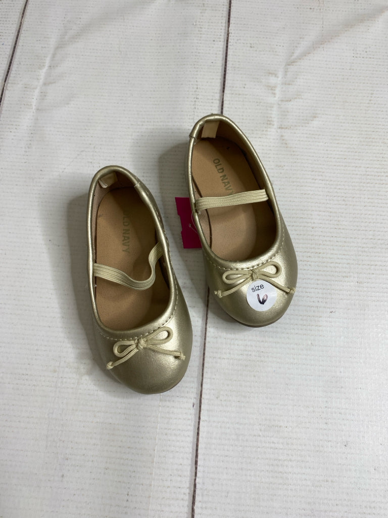 Old Navy Size 6 Shoes