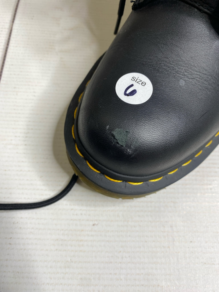 Dr. Martens Size 6 Shoes