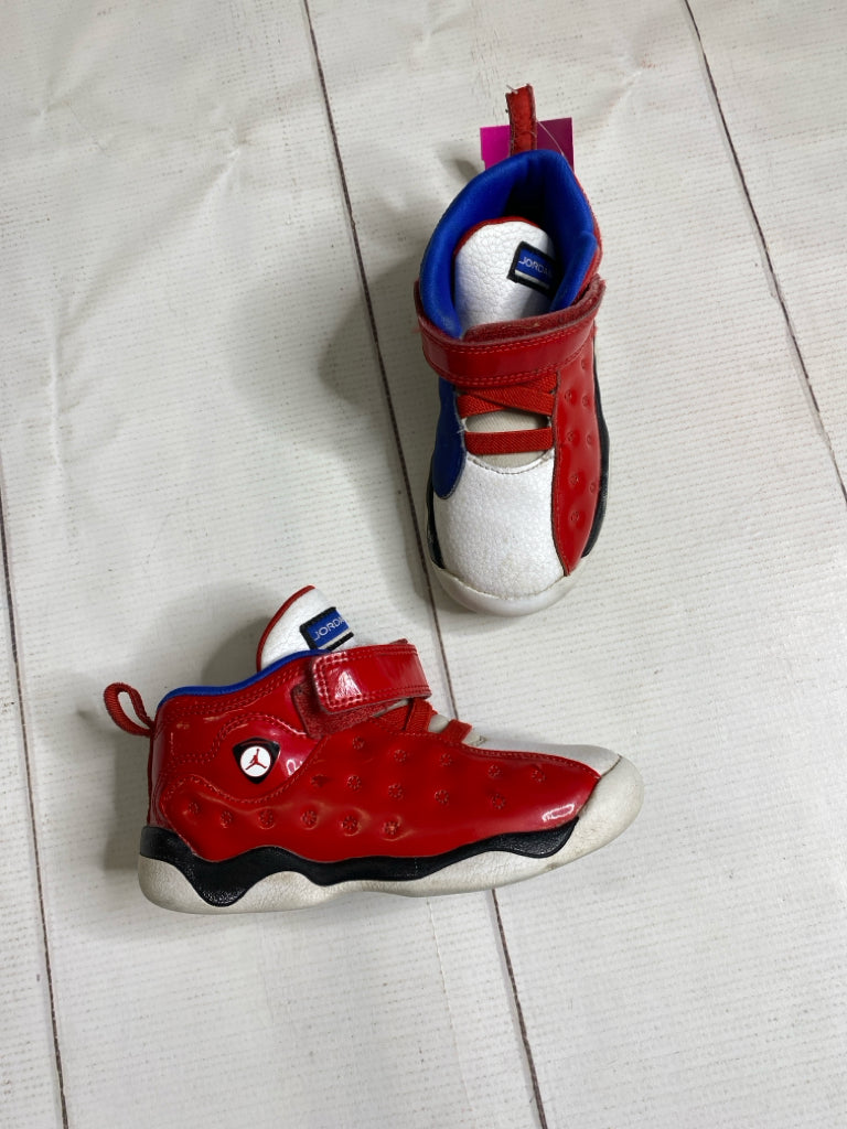 Jordan Size 9 Tennis Shoes