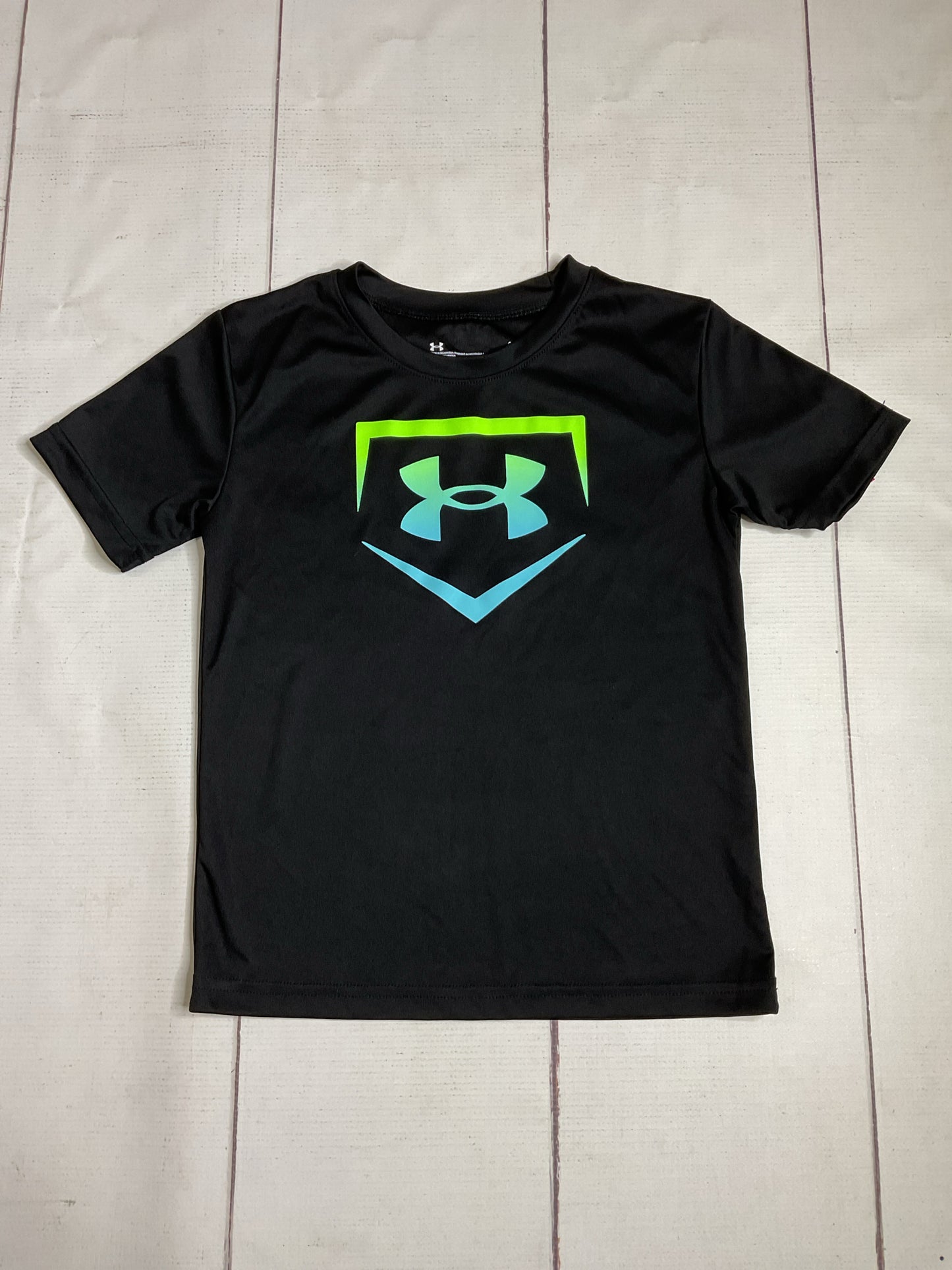 Under Armour Size 6 Tshirt