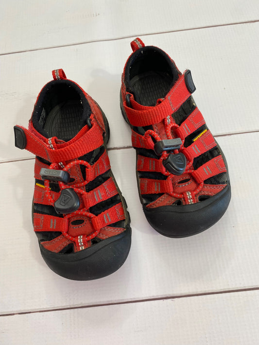 KEEN Sandles sz 9c
