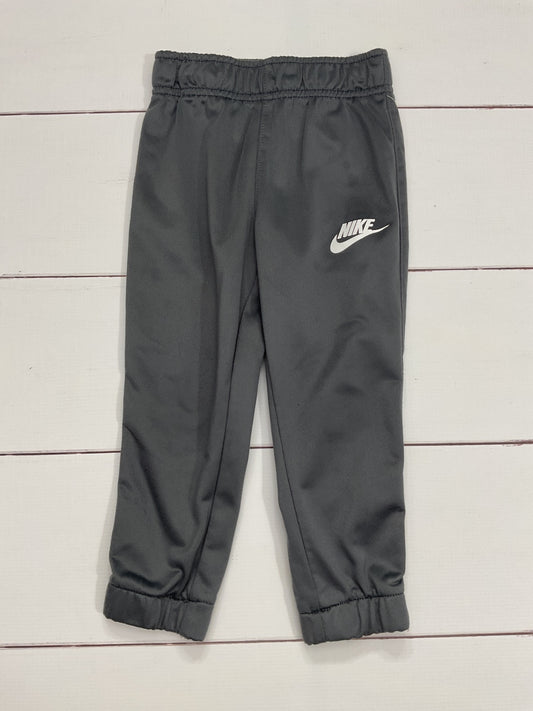 Nike Pants sz 2t
