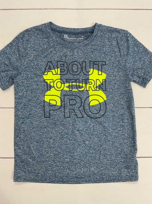 Under Armour T-Shirt sz 6