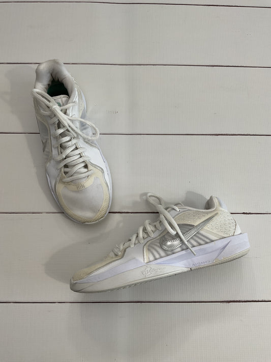 Nike Tennis Shoes sz 8