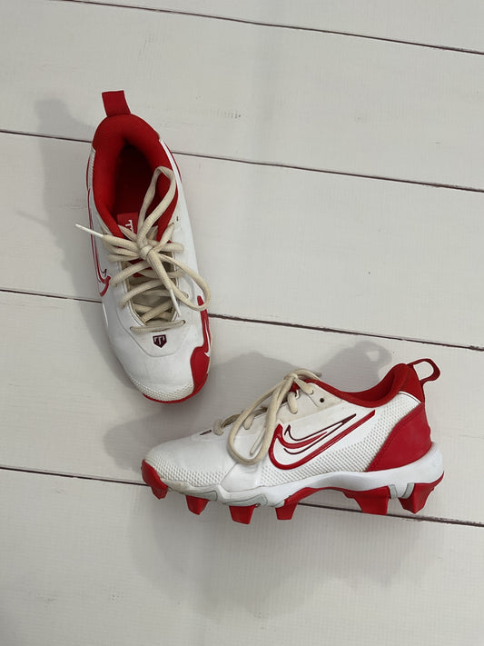 Nike Baseball Cleats sz 1Y