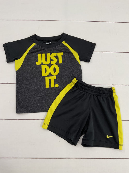 Nike 2 Piece Outfit sz 24M