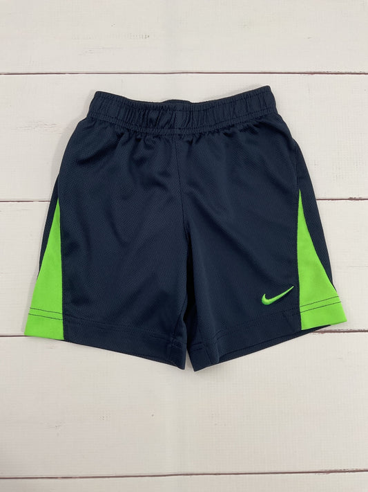 Nike Shorts sz 4t