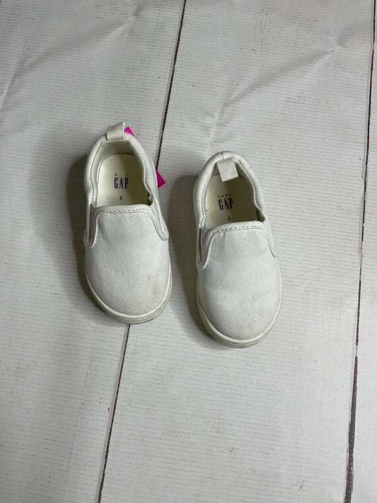Gap Size 5 Shoes