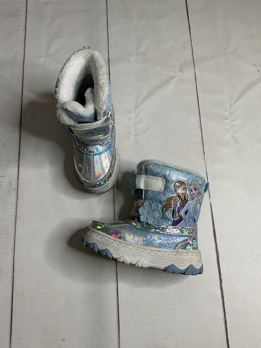 Frozen Size 11 Snowboots