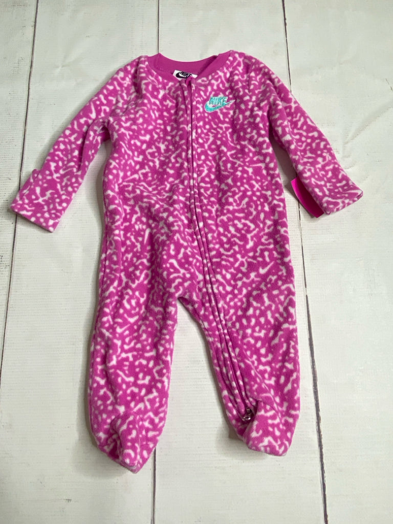 Nike Size 3M Sleeper