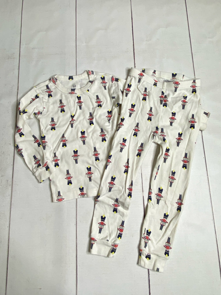 Gap Size 3 2pc. Pajamas