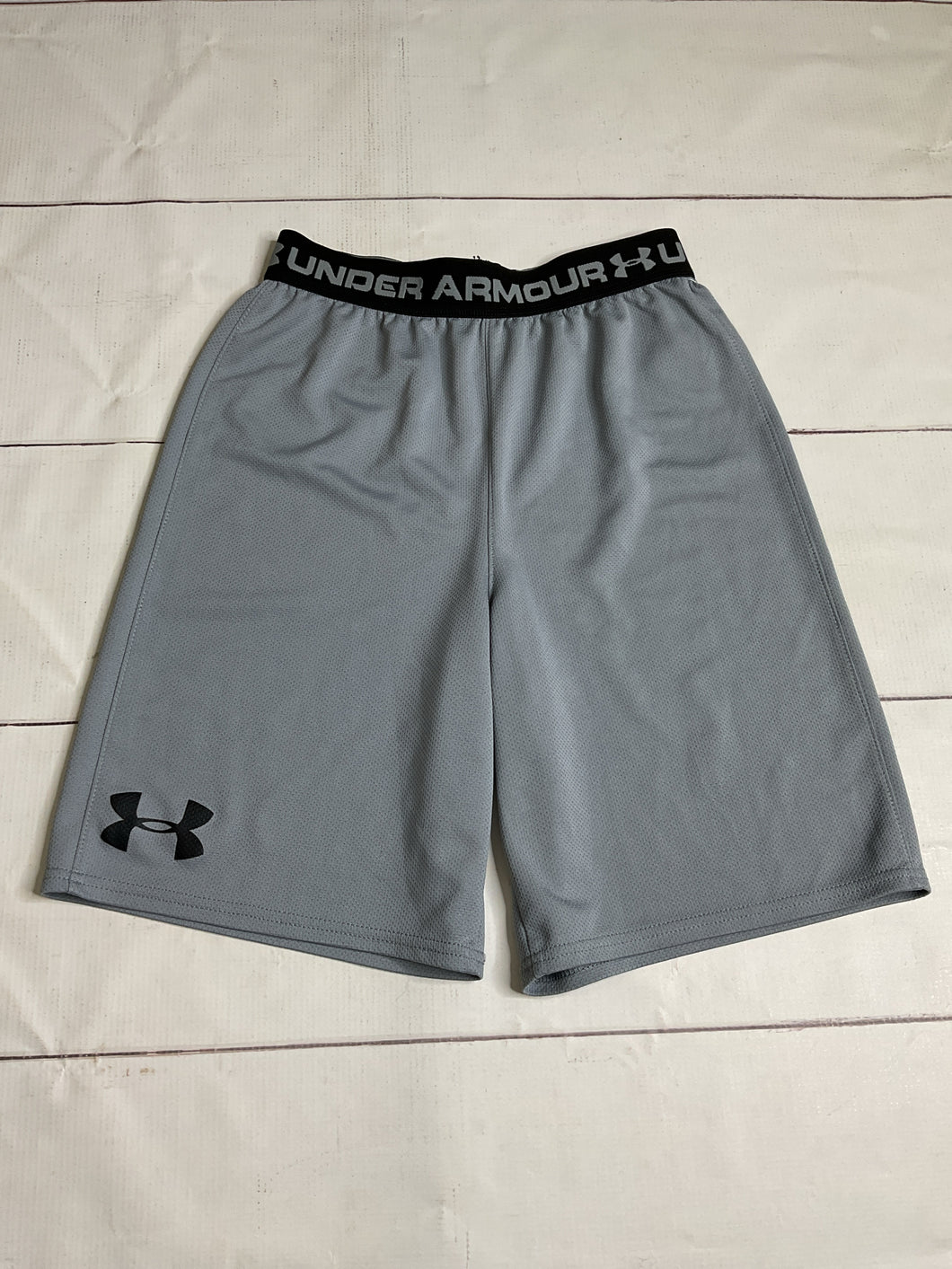 Under Armour Size 10 Shorts