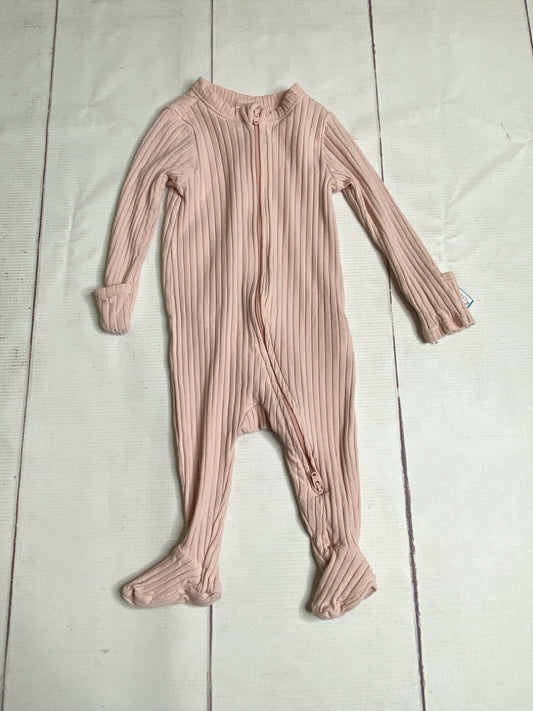Old Navy Size 3/6M Sleeper