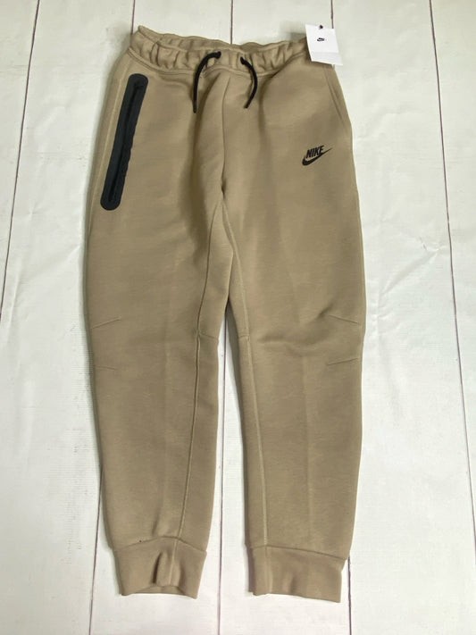 Nike Tech Size YL Joggers