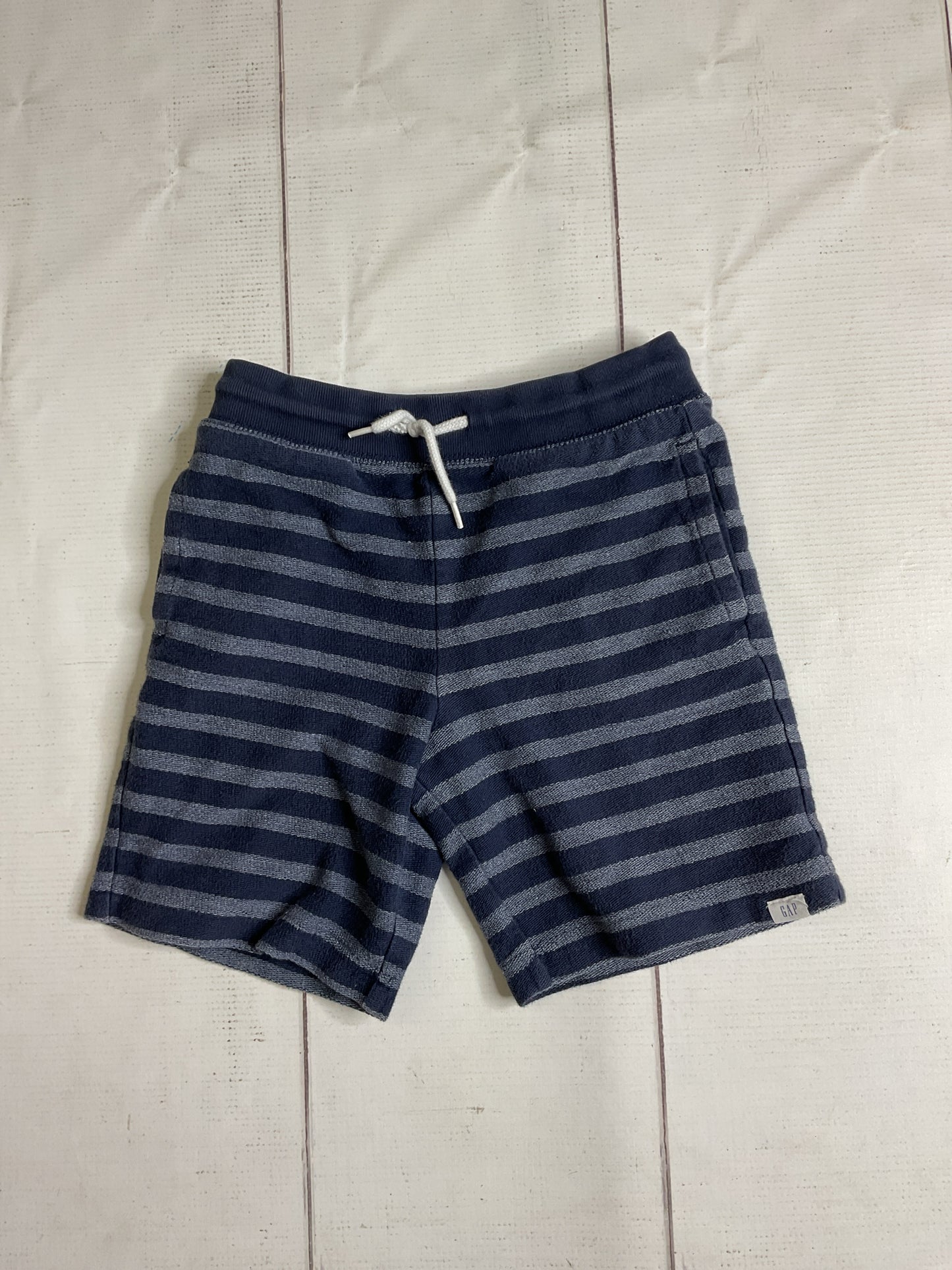 Gap Size 4 Shorts