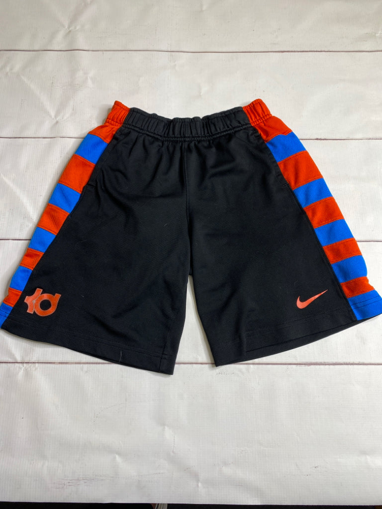 Nike Size 6/7 Shorts