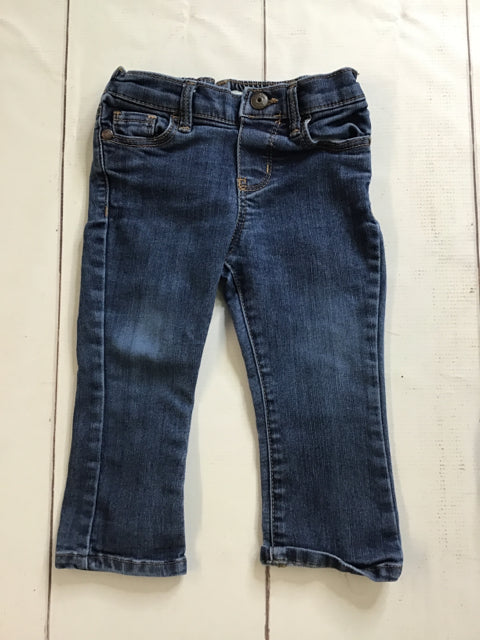 OshKosh Size 12/18M Jeans