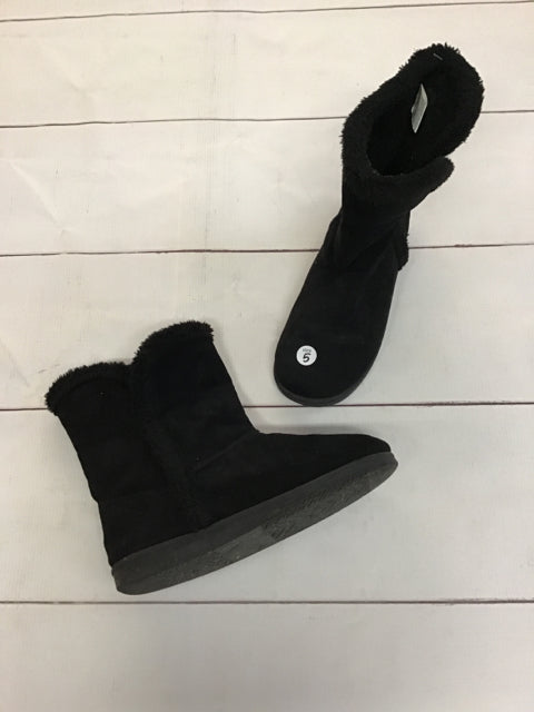 Fabkids Size 5 Boots